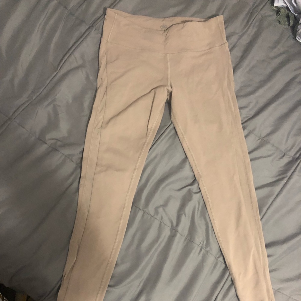 Women ALO Leggings
